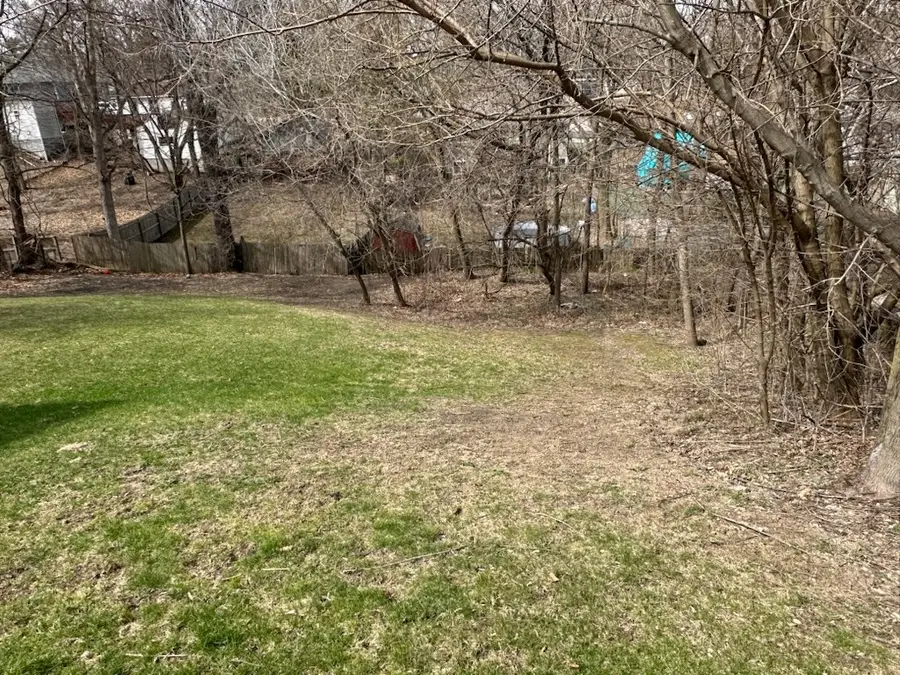 10 S Maple Avenue, Fox Lake, IL 60020 - Image #2