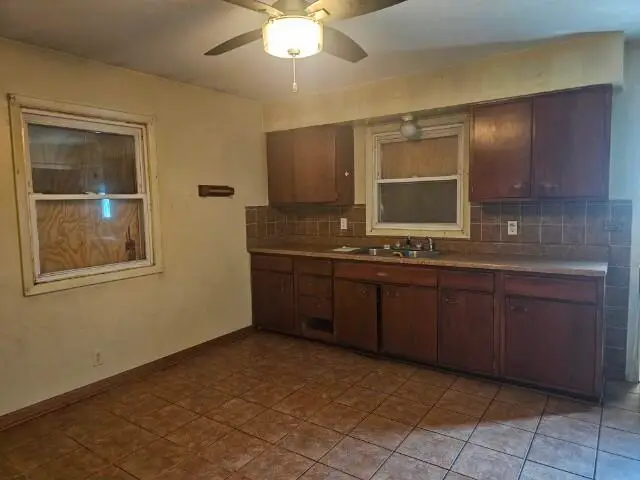 16019 Myrtle Avenue, Harvey, IL 60426 - Image #3