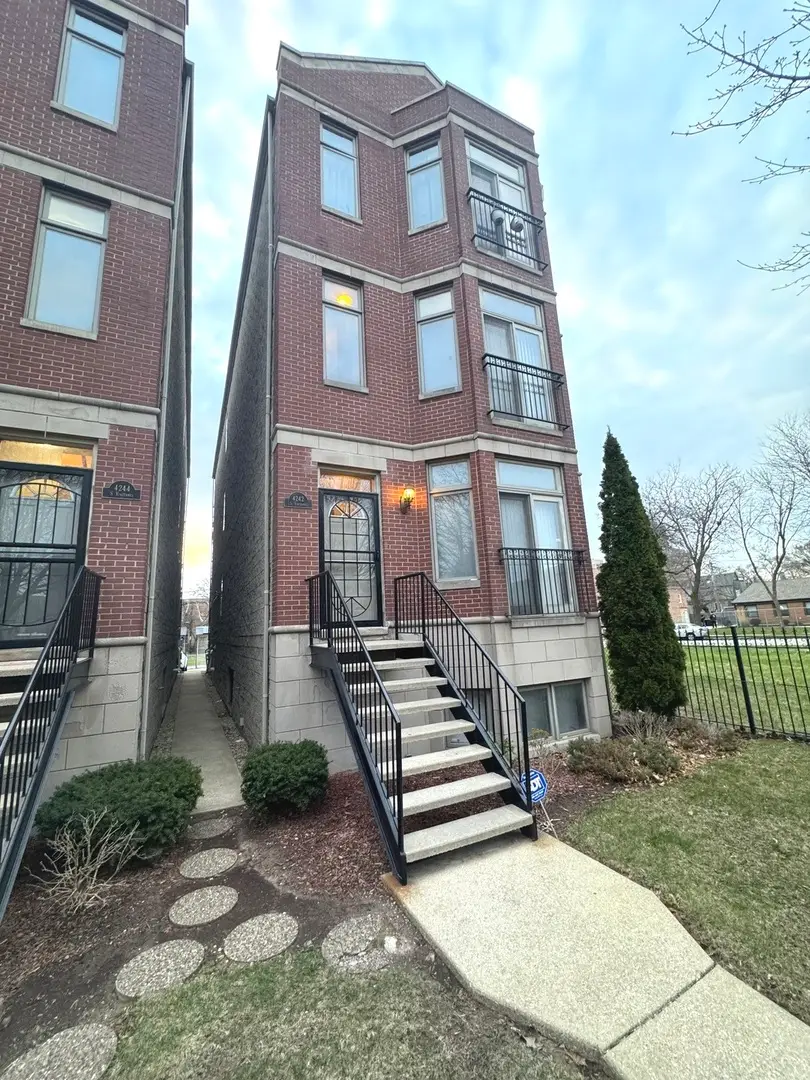 4242 S Vincennes Avenue #2, Chicago, IL 60653 - #2