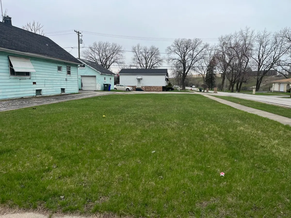 4216 W 135th Street, Robbins, IL 60472 - Image #1