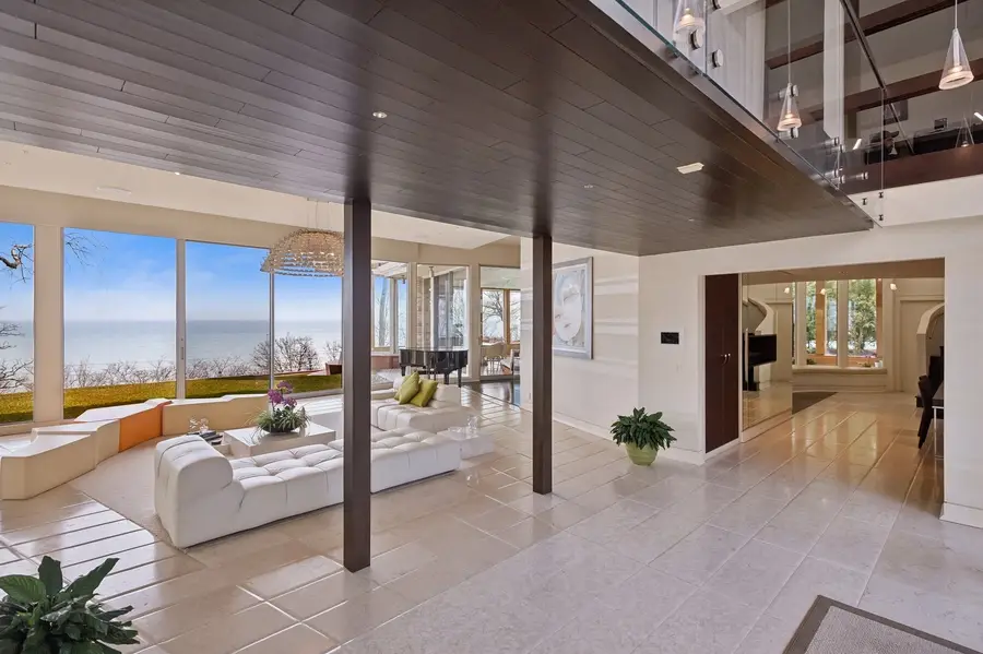 2441 Woodbridge Lane, Highland Park, IL 60035 - Image #3