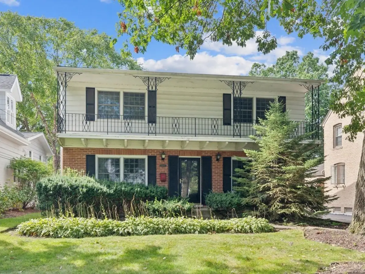 1492 Asbury Avenue, Winnetka, IL 60093 - #1