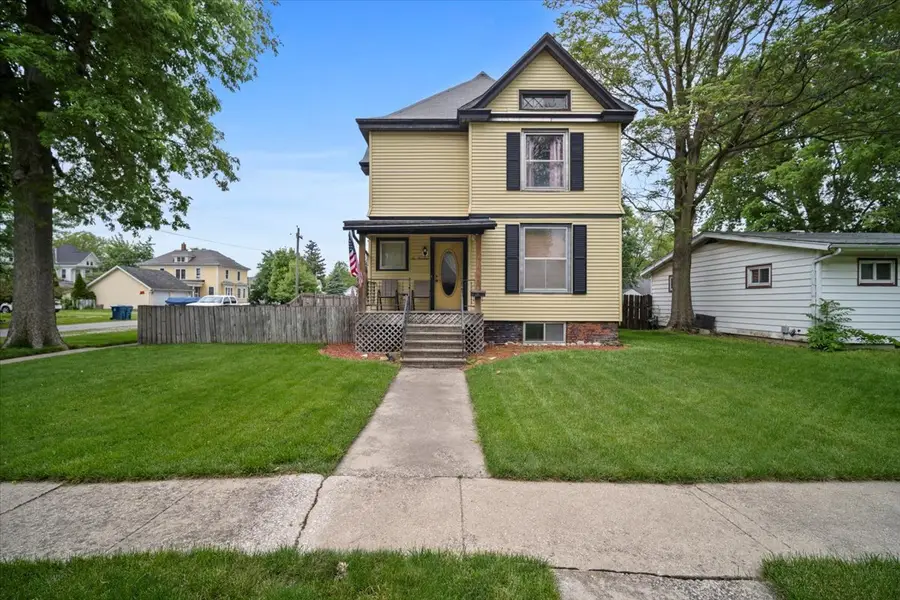 219 W Bennett Street, Pontiac, IL 61764 - Image #2