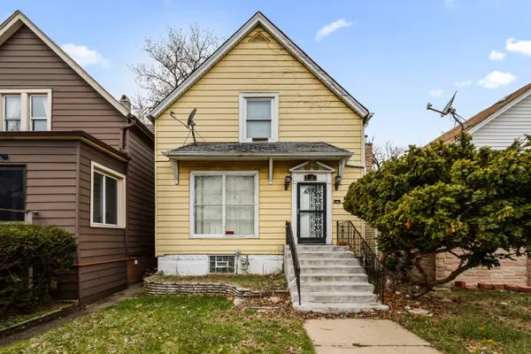 7526 S Merrill Avenue, Chicago, IL 60649