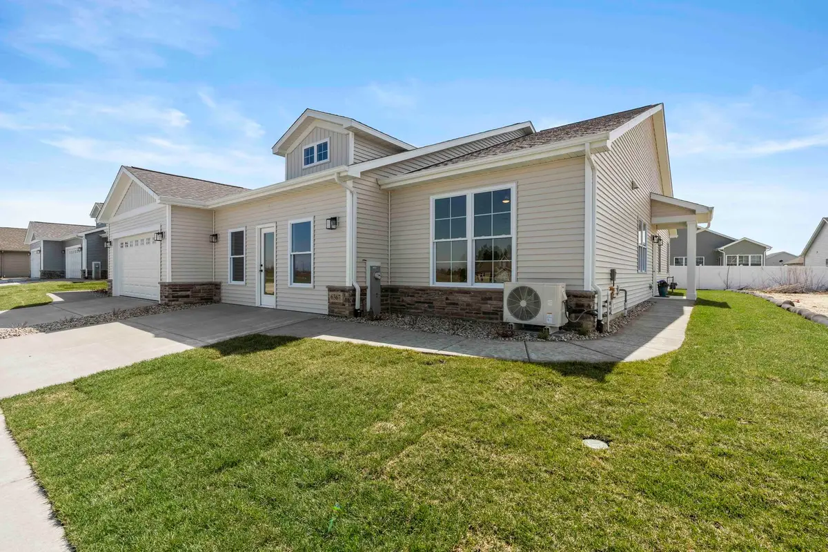 6367 Jasmine Avenue, Portage, IN 46368 - Image #1