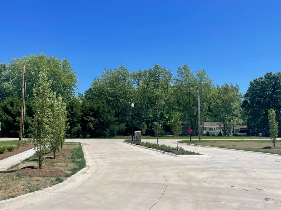 107 Foxtrot Lane, Monticello, IL 61856 - Image #3