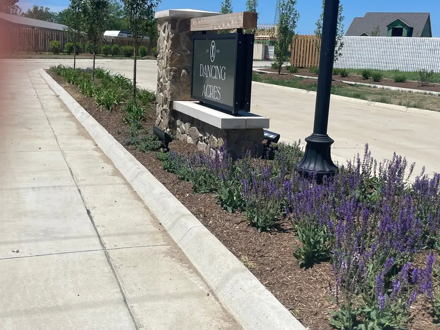 203 Tango Circle, Monticello, IL 61856 - Image #2