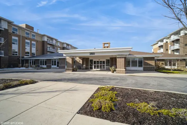 2150 Founders Drive #247, Northbrook, IL 60062