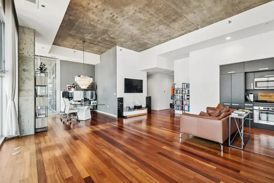 550 N Saint Clair Street #2601, Chicago, IL 60611 - Image #2