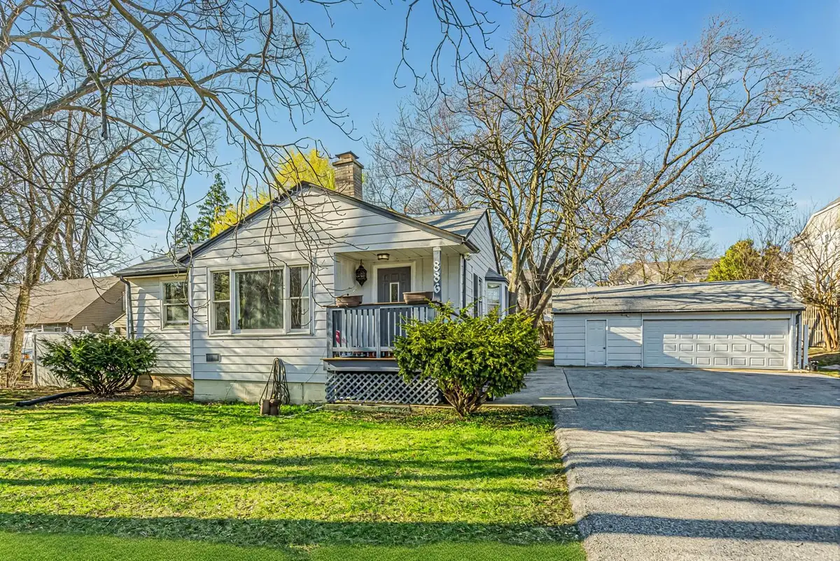 886 W Palatine Road, Palatine, IL 60067 - #1