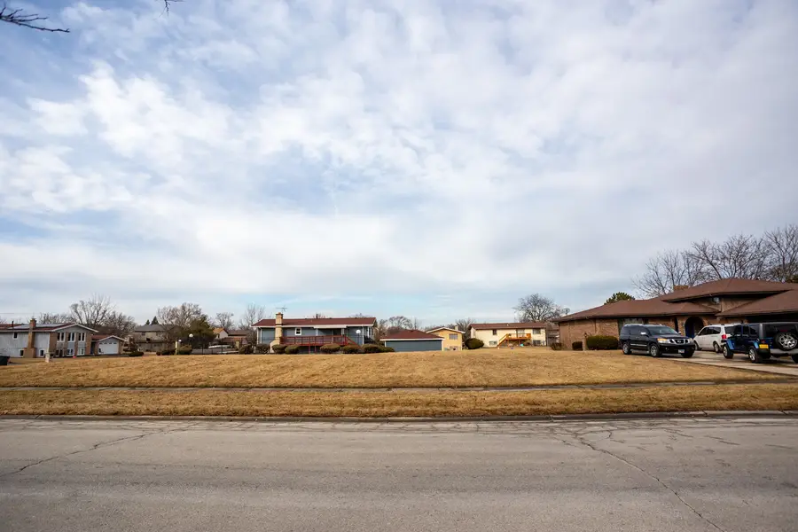 3114 Shagbark Lane, Hazel Crest, IL 60429 - Image #3