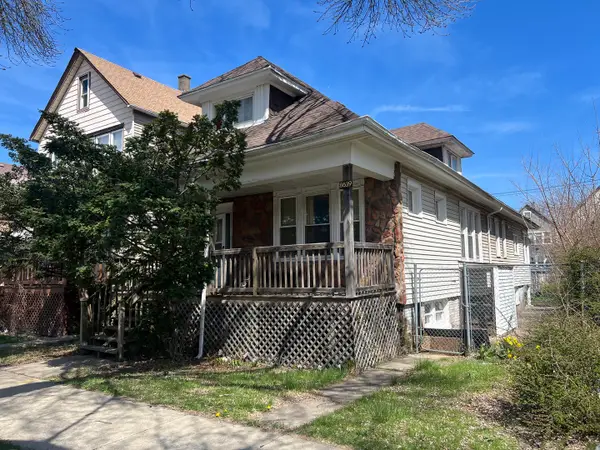 8639 S Burnham Avenue, Chicago, IL 60617