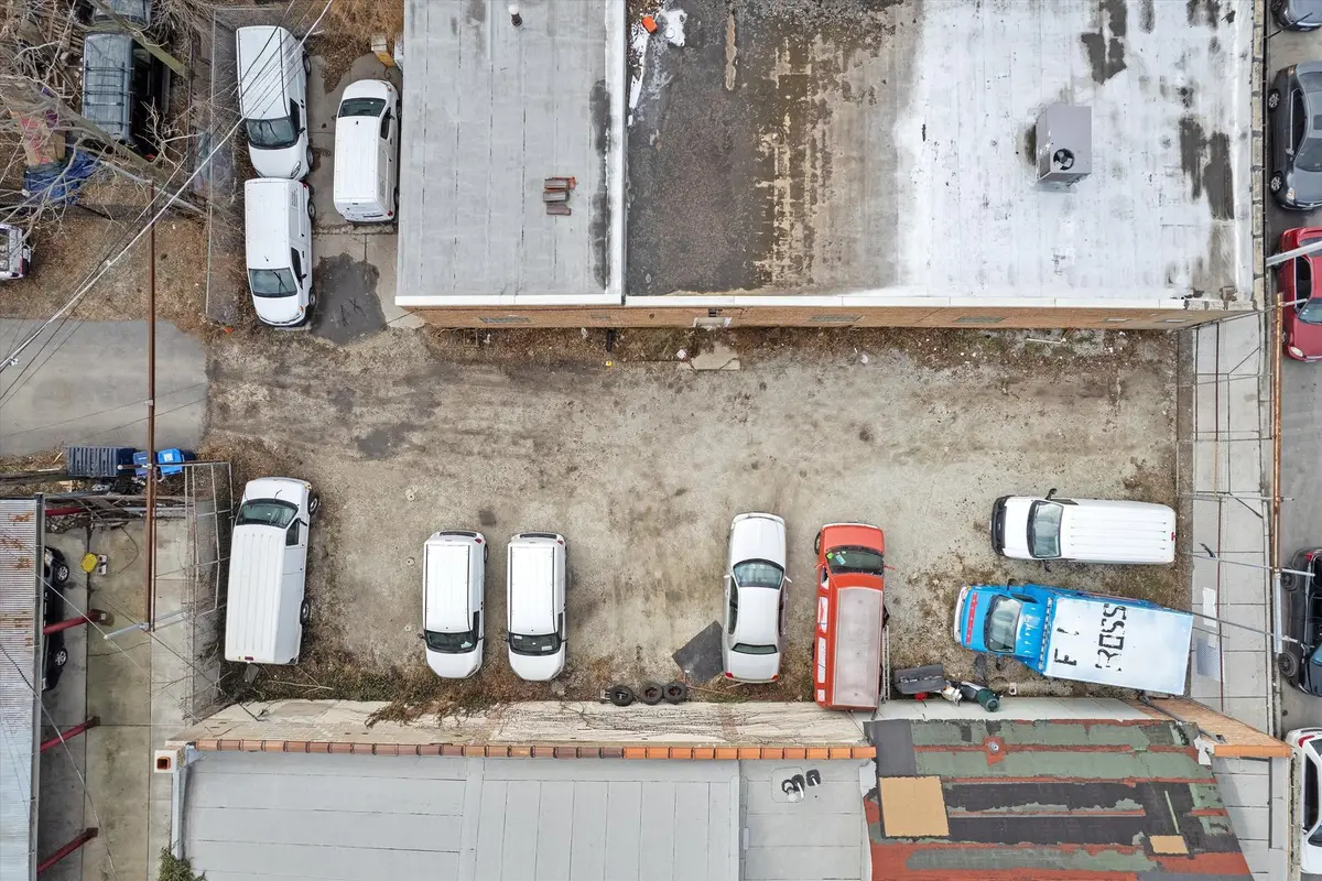 2347 W Grand Avenue, Chicago, IL 60612 - Image #1