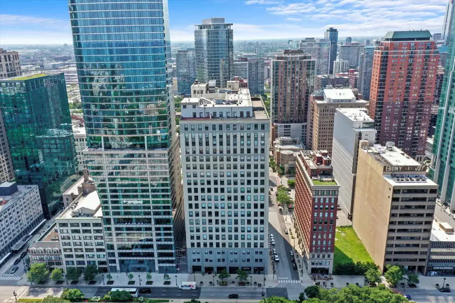 910 S Michigan Avenue #1612, Chicago, IL 60605 - Image #2