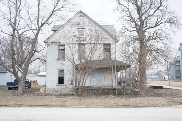 316 S West Avenue, Papineau, IL 60956