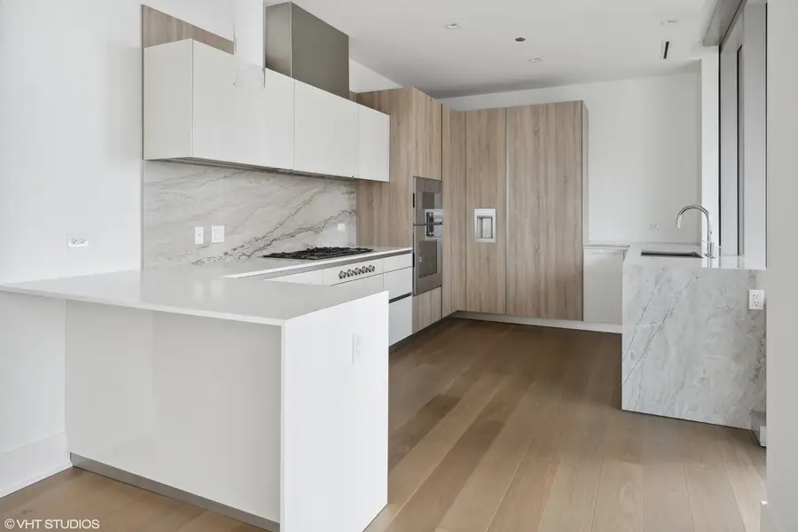 363 E Wacker Drive #2709, Chicago, IL 60601 - Image #2