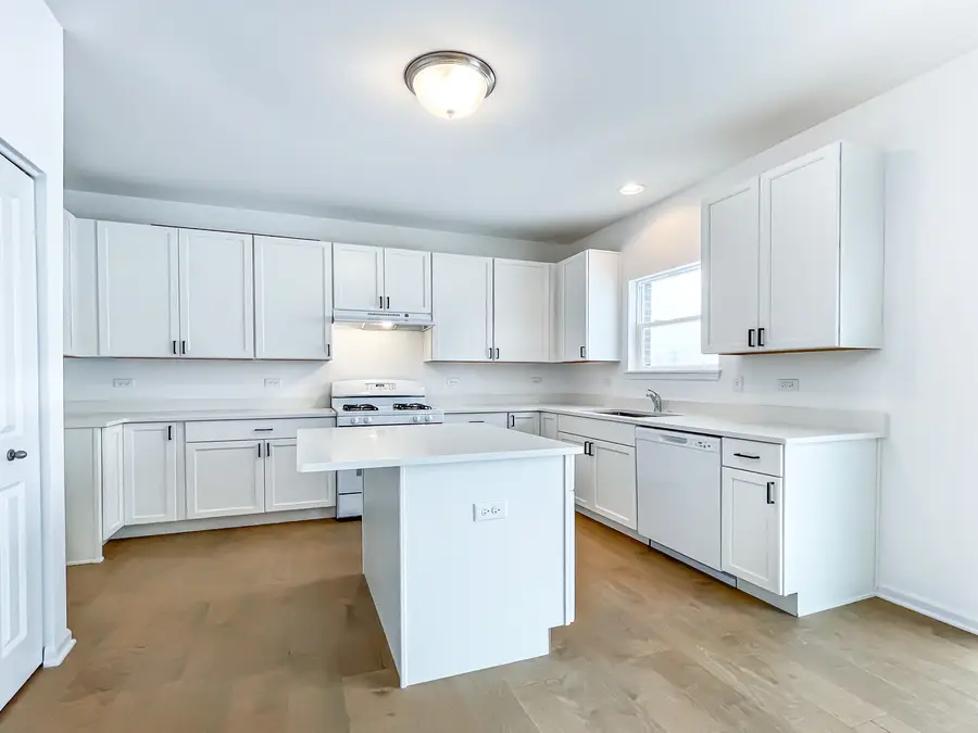 895 Willow Road, Manteno, IL 60950 - Image #2