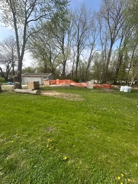 17318 Airstrip Road, Hudson, IL 61748 - Image #1