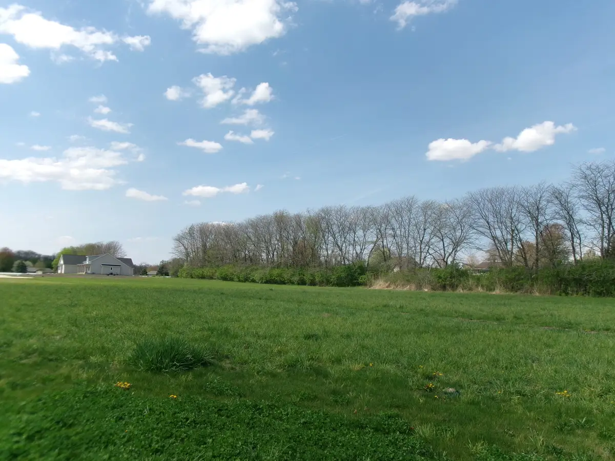 710 Arrowhead Drive, North Utica, IL 61373 - Image #1