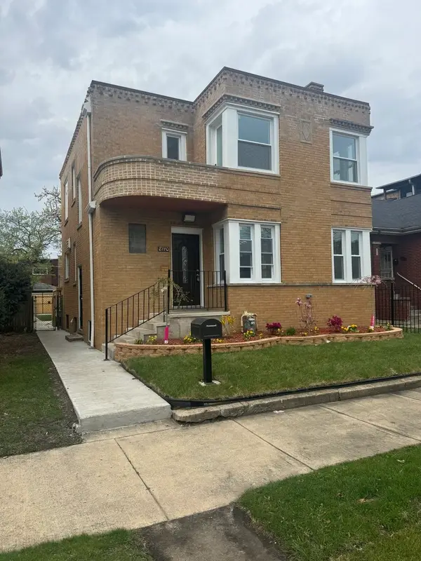 8110 S Chappel Avenue, Chicago, IL 60617