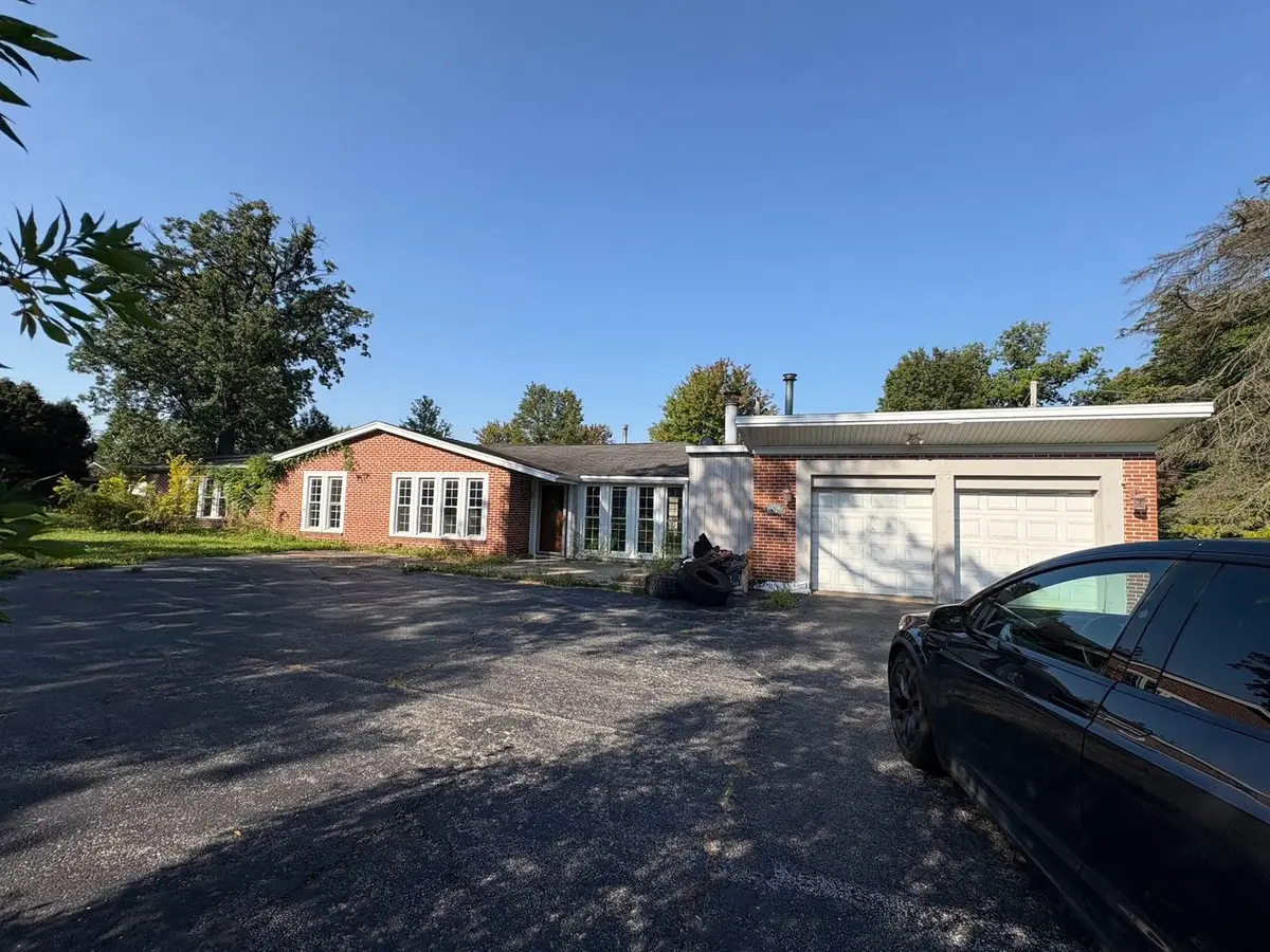 3N750 Wood Dale Road, Addison, IL 60101 - Image #1