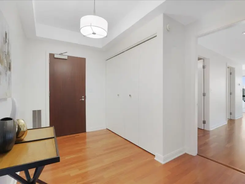 130 N Garland Court #5101, Chicago, IL 60602 - Image #2