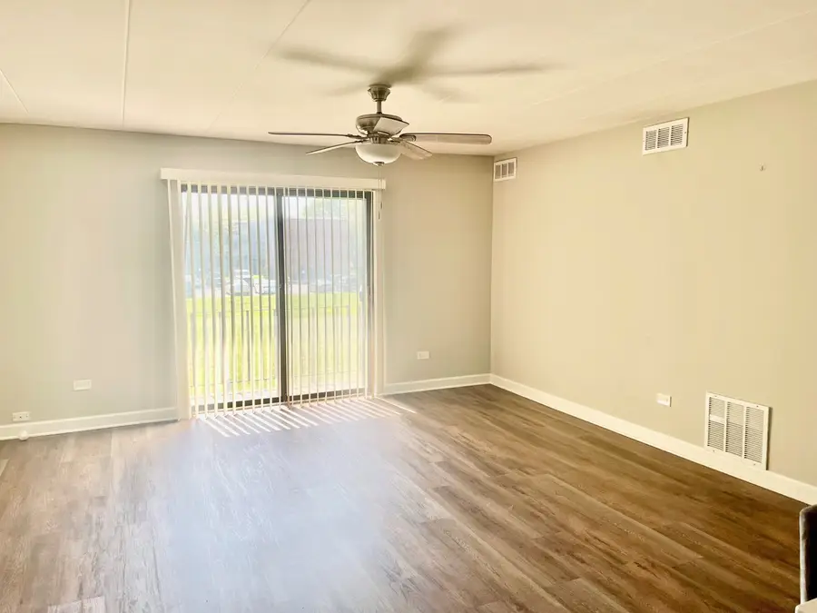 2237 175th Street #2B, Lansing, IL 60438 - Image #2