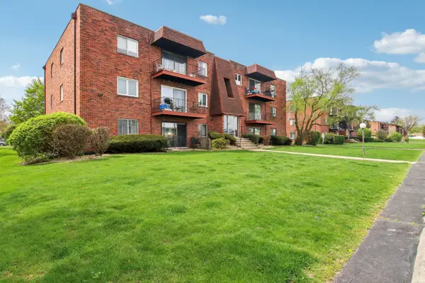 5704 W 128th Street #1C, Crestwood, IL 60418