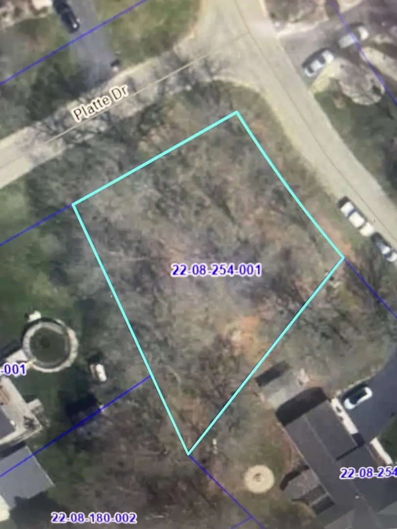 415 Saint Francis Drive, Dixon, IL 61021 - Image #1