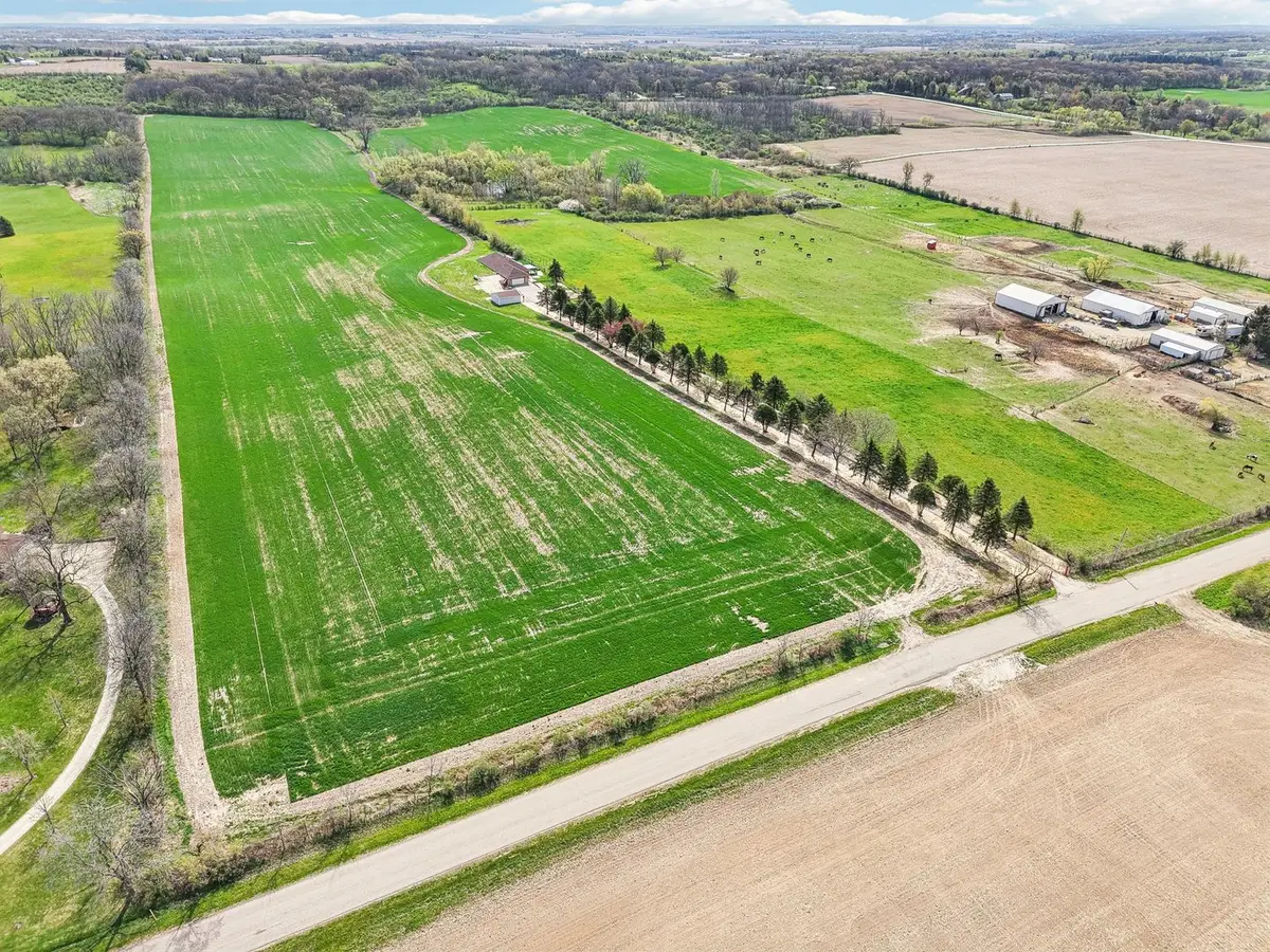 1406 Busse Road, Marengo, IL 60152 - Image #1