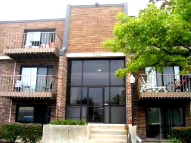 733 Limerick Lane #3D, Schaumburg, IL 60193 - Image #1