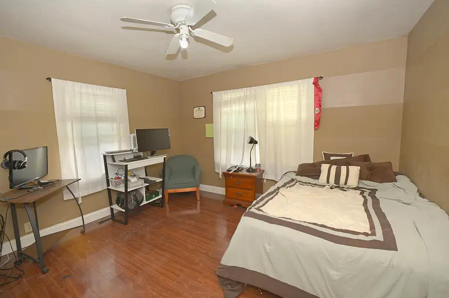 1307 W Washington Street, Ottawa, IL 61350 - Image #3