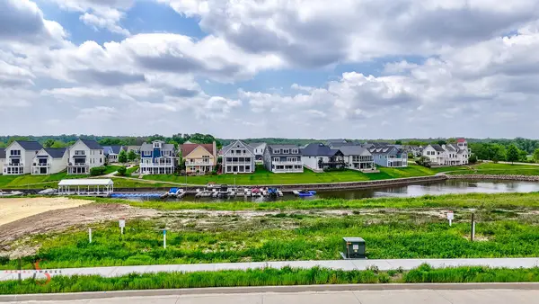 23 Great Loop Drive, Ottawa, IL 61350