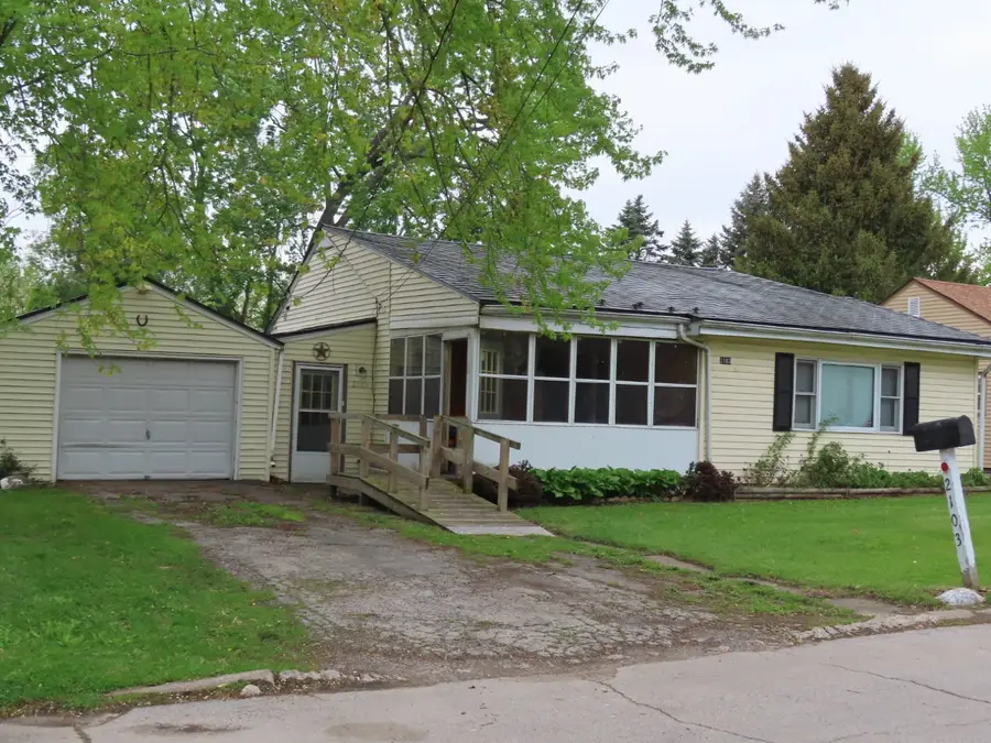 2103 Franklin Avenue, Ottawa, IL 61350 - Image #2