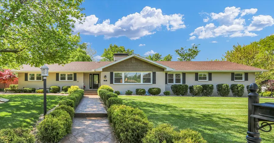 811 Hamilton Drive, Champaign, IL 61820 - Image #2