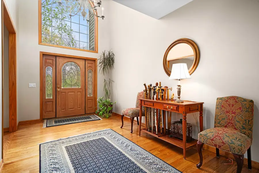 17 Arrowwood Drive, Hawthorn Woods, IL 60047 - Image #3