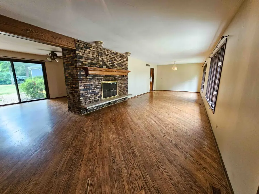 26241 W Bonner Road, Wauconda, IL 60084 - Image #3