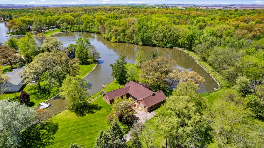 3262 Greenwood Drive, Dewey, IL 61840 - Image #2