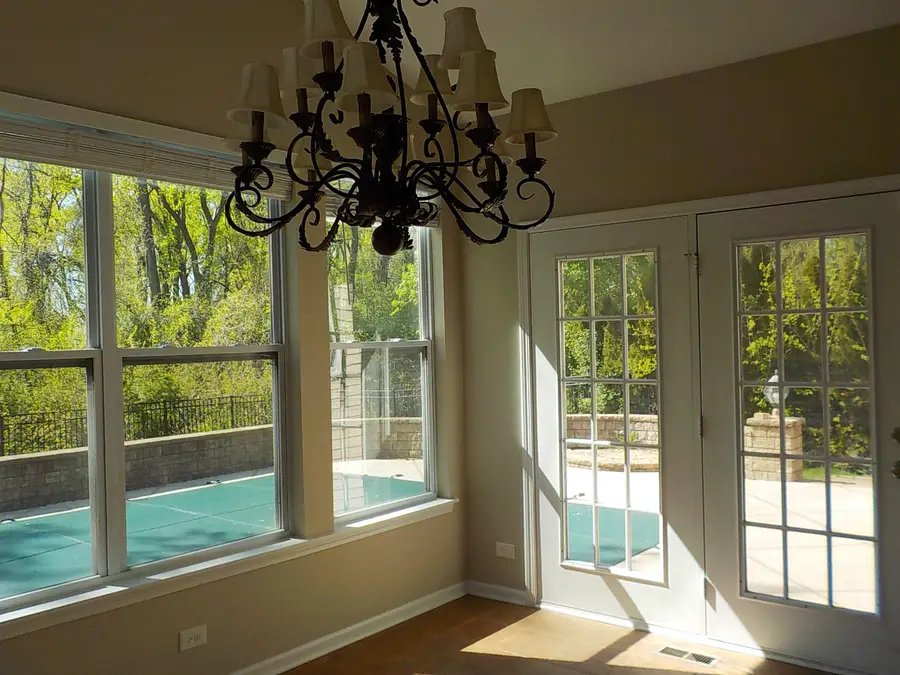 180 Primrose Lane, Bartlett, IL 60103 - Image #2