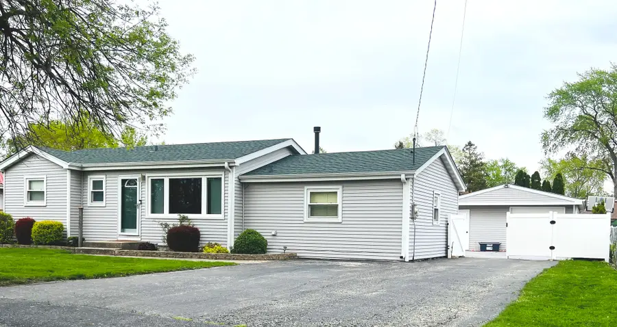 8605 Leclaire Avenue, Burbank, IL 60459 - Image #2