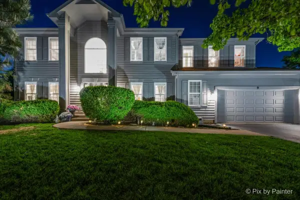 9 Laurel Valley Court, Lake In The Hills, IL 60156