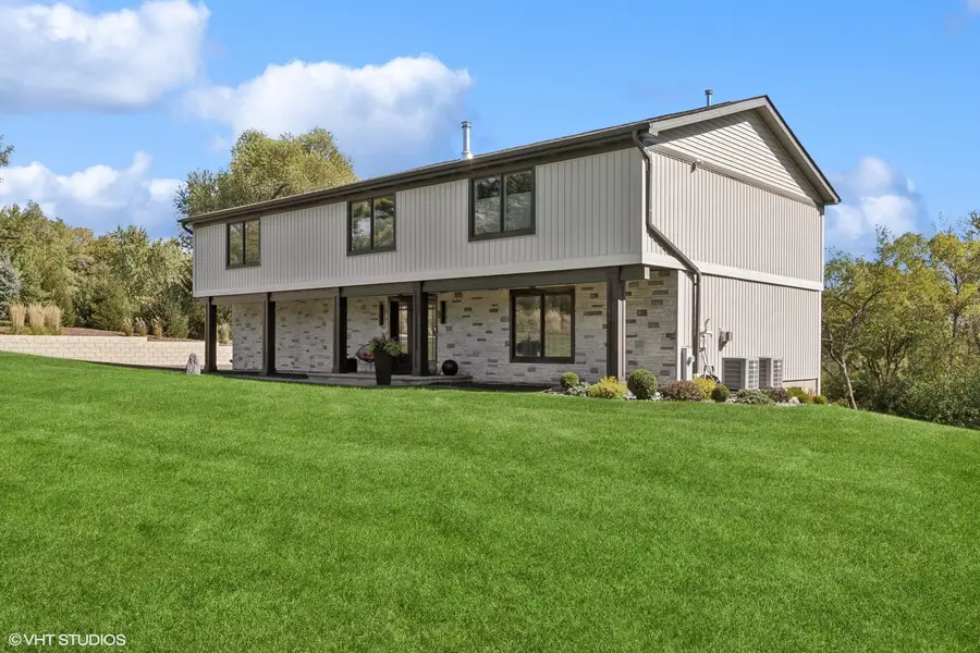 115 Red Wing Lane, North Barrington, IL 60010 - Image #3