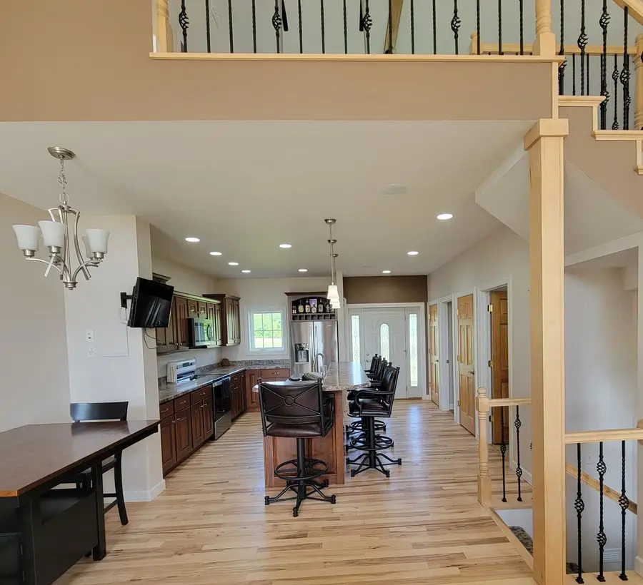 7648 N Indian Ridge Road, East Dubuque, IL 61025 - Image #3