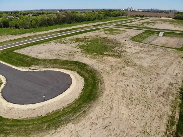 3695 S Deer Drive, Beloit, WI 53511