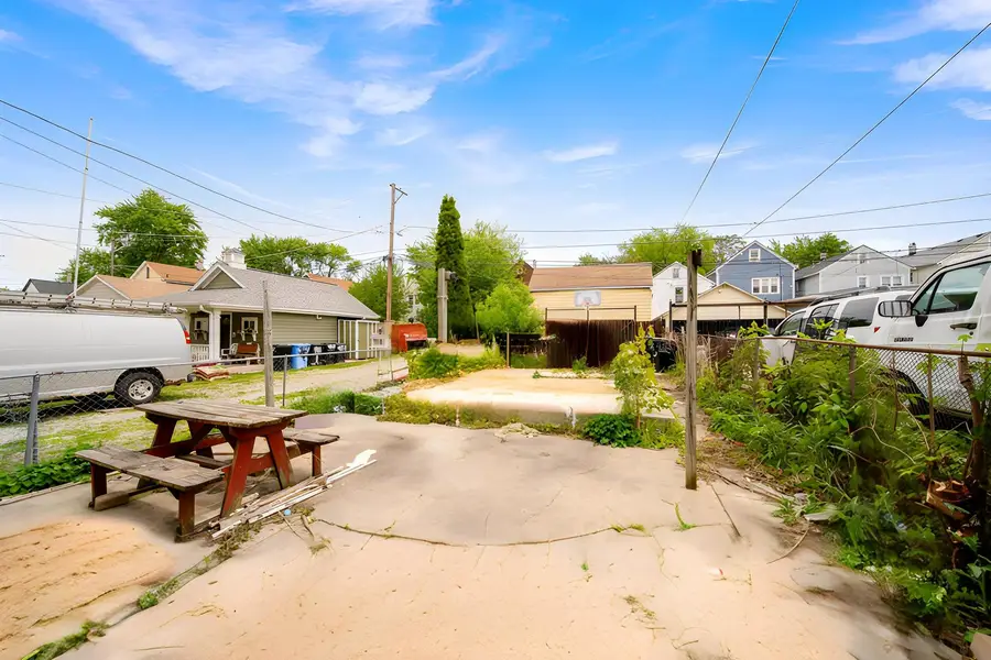 4815 S Bishop Street, Chicago, IL 60638 - Image #2