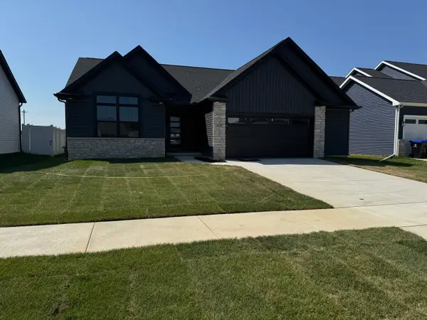 6105 Wrigley Drive, Bloomington, IL 61705