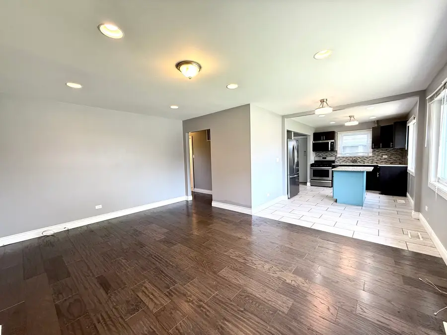 1262 Greenbay Avenue, Calumet City, IL 60409 - Image #2