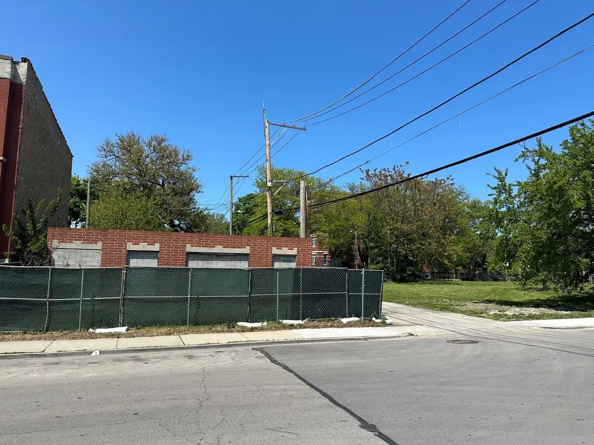 212 E 41st Street, Chicago, IL 60653 - Image #1