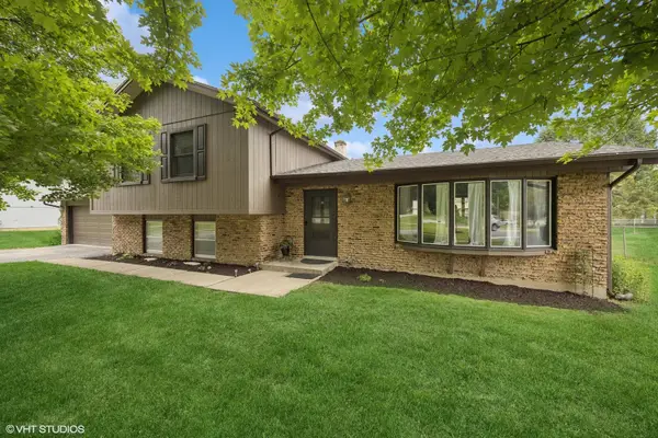 120 N Green Street, McHenry, IL 60050