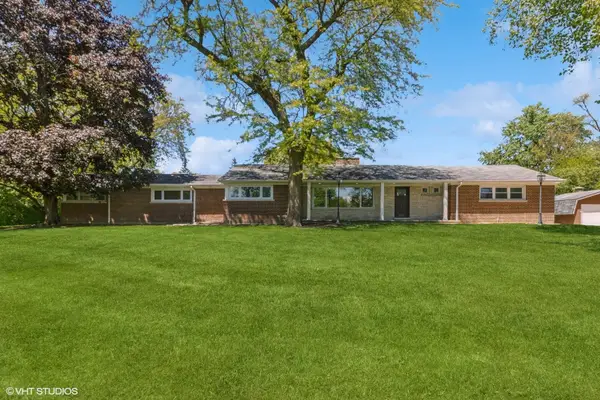 2960 Willow Road, Northbrook, IL 60062